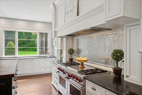 24 Bridlewood Road Northbrook IL 60062