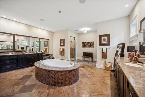 24 Bridlewood Road Northbrook IL 60062