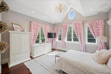 24 Bridlewood Road Northbrook IL 60062