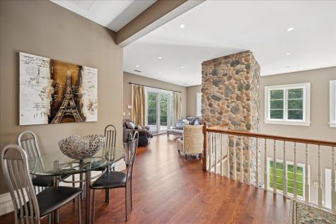 24 Bridlewood Road Northbrook IL 60062