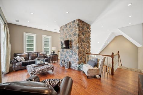 24 Bridlewood Road Northbrook IL 60062