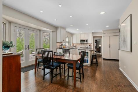 121 Pembroke Drive Lincolnshire IL 60045