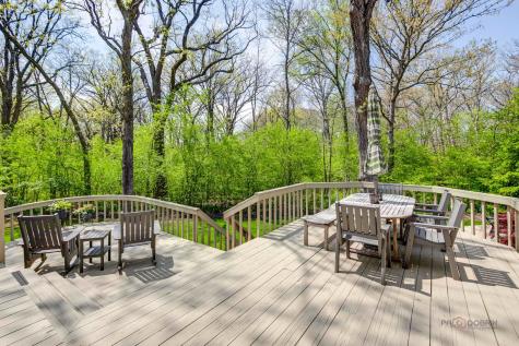 121 Pembroke Drive Lincolnshire IL 60045