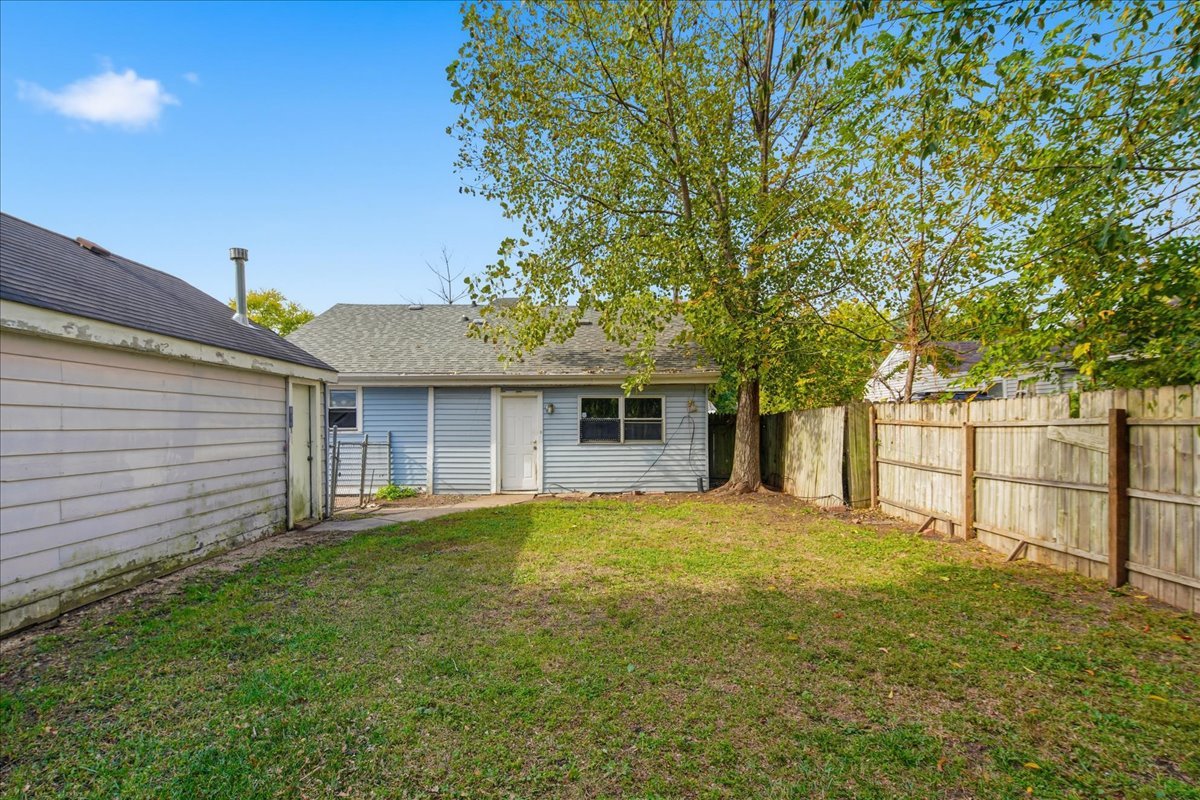 1130 South Spencer Street Aurora IL 60505