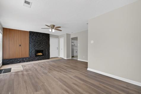 2559 Garden Court Joliet IL 60435