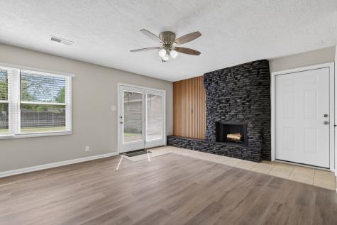 2559 Garden Court Joliet IL 60435
