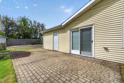 2559 Garden Court Joliet IL 60435