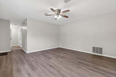 2559 Garden Court Joliet IL 60435