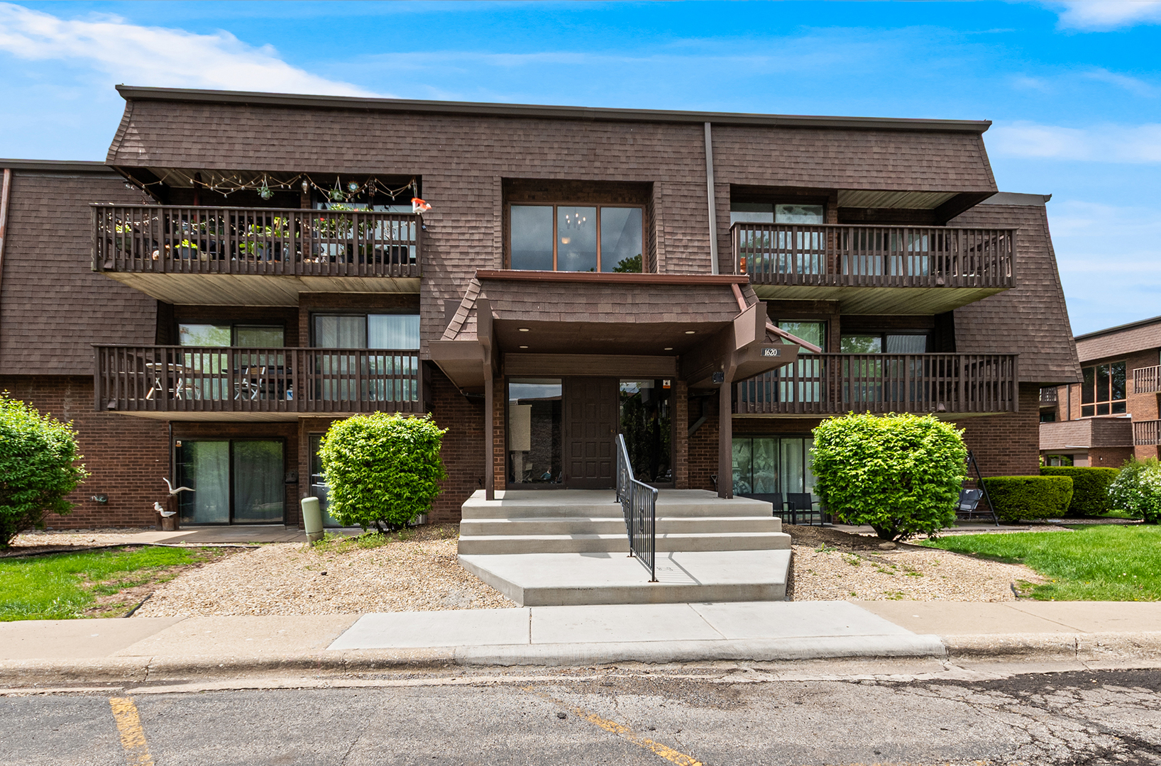 1620 Richmond Circle Joliet IL 60435
