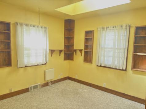 816 North 11th Street Rochelle IL 61068