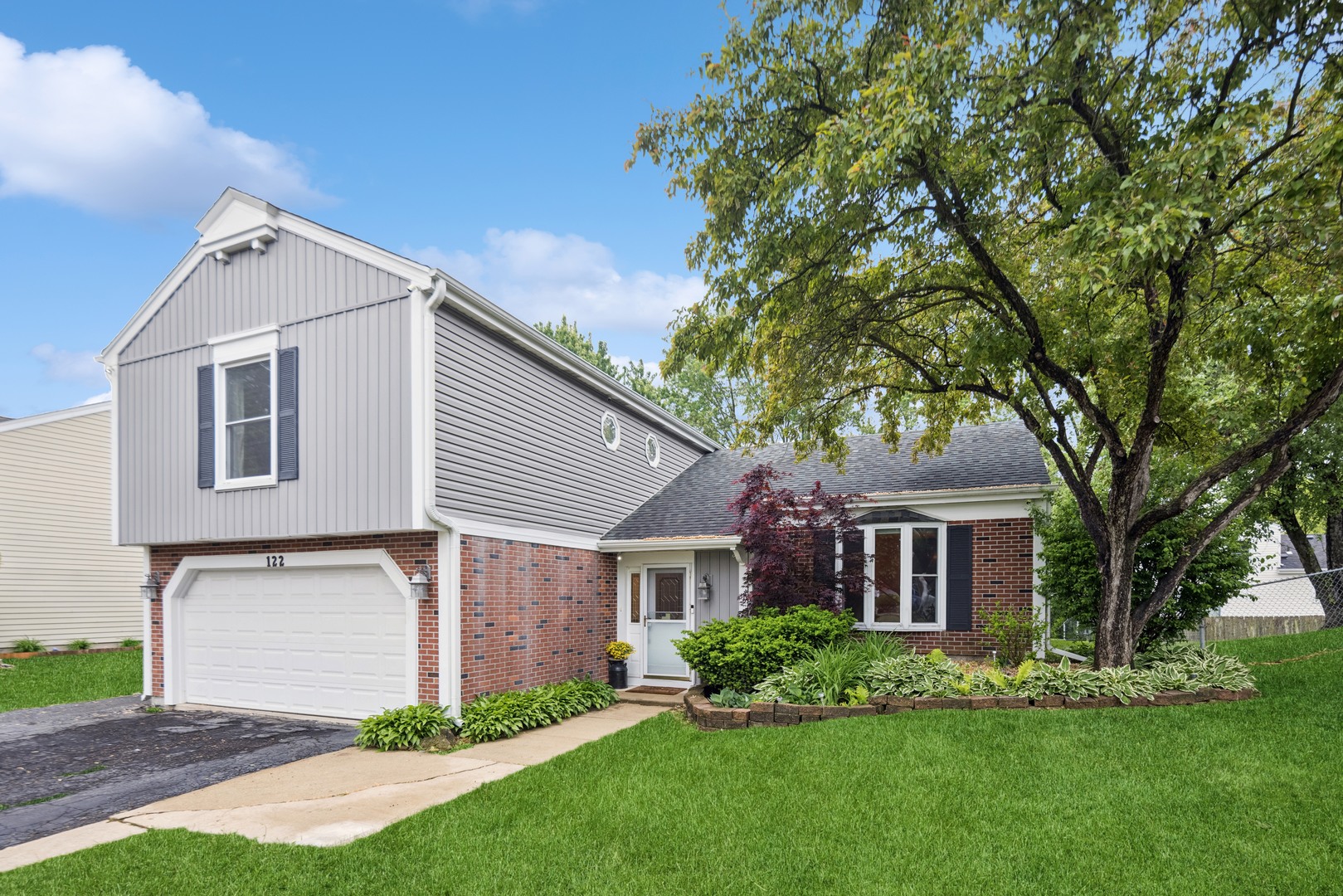 122 East Sherman Street Bartlett IL 60103