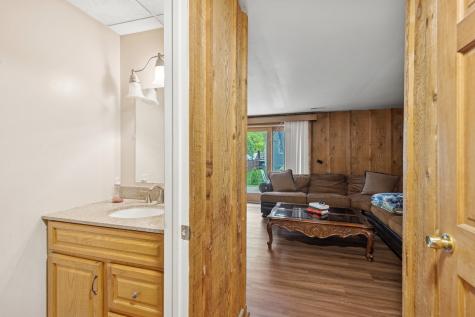 122 East Sherman Street Bartlett IL 60103