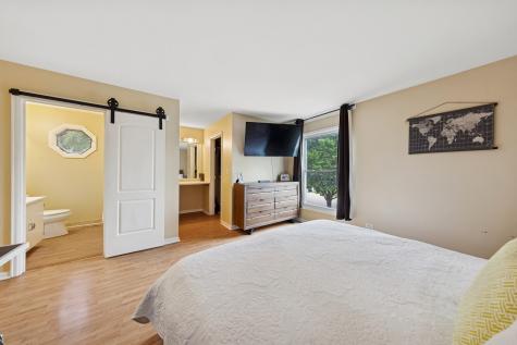 122 East Sherman Street Bartlett IL 60103