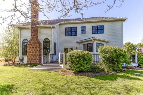 23843 North Lookout Pointe Road Lake Barrington IL 60010