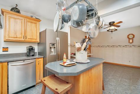 515 4TH Street Earlville IL 60518