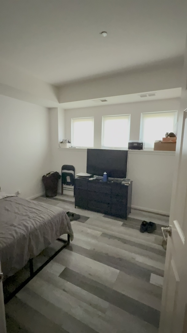 5241 West Galewood Avenue Chicago IL 60639