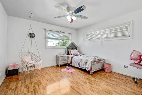 7702 West 66th Street Bedford Park IL 60501