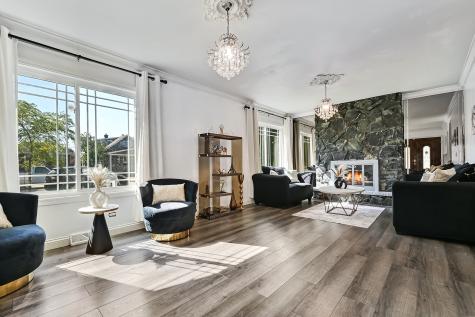 7702 West 66th Street Bedford Park IL 60501