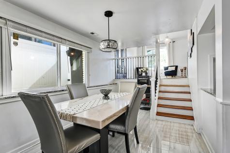 7702 West 66th Street Bedford Park IL 60501