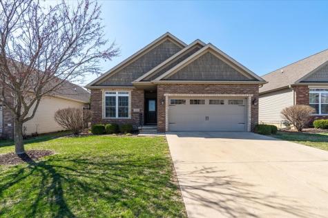 2020 Escalade Road Bloomington IL 61705