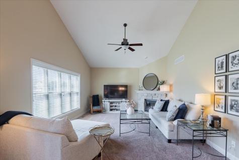 2020 Escalade Road Bloomington IL 61705