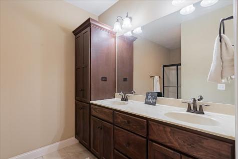 2020 Escalade Road Bloomington IL 61705