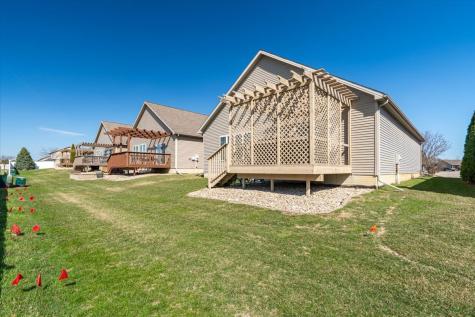 2020 Escalade Road Bloomington IL 61705