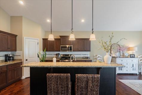 2020 Escalade Road Bloomington IL 61705