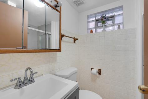 5119 North Oriole Avenue Harwood Heights IL 60706
