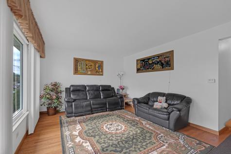 5119 North Oriole Avenue Harwood Heights IL 60706