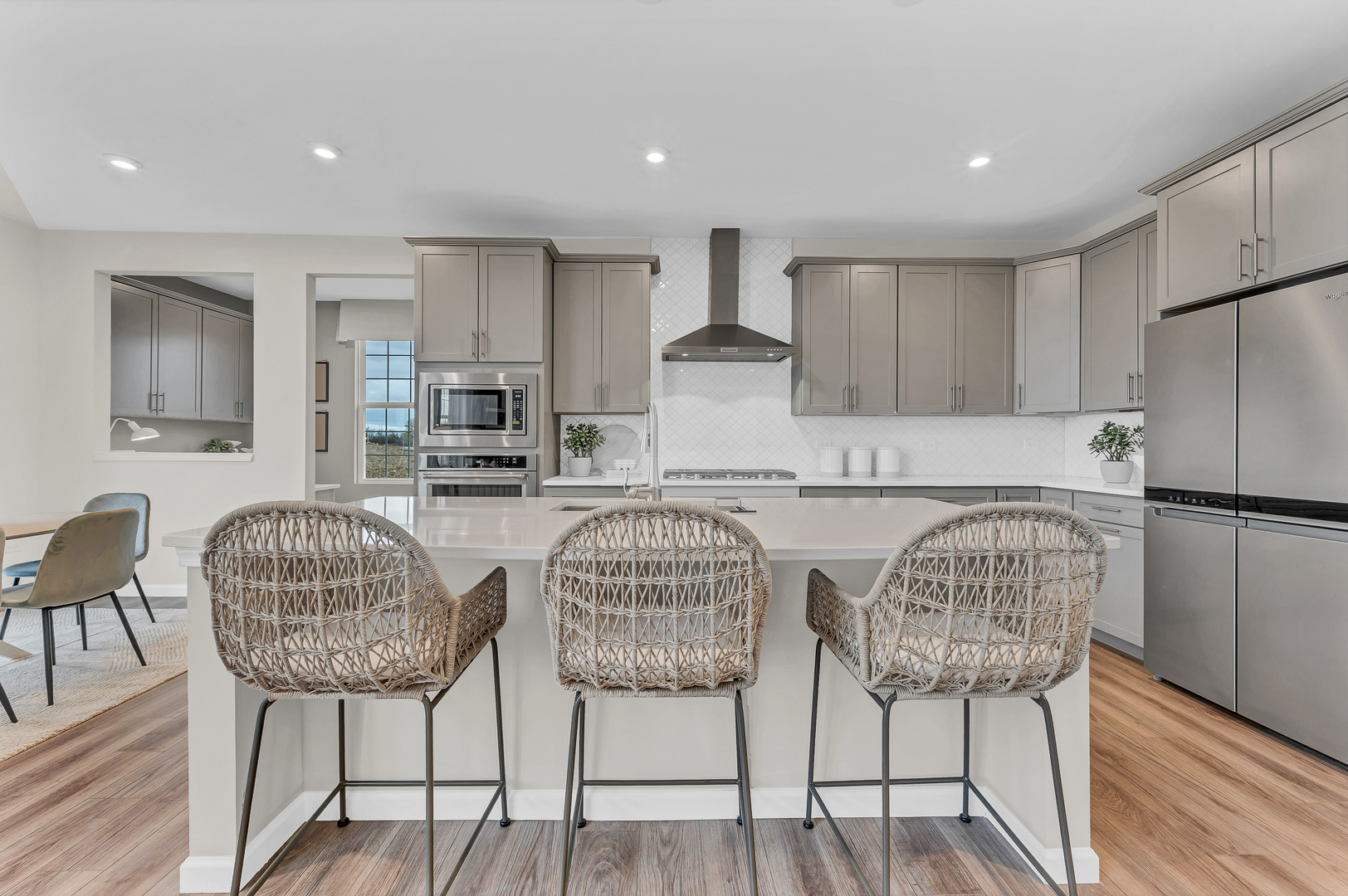 6225 Rivers Edge Drive Lisle IL 60532