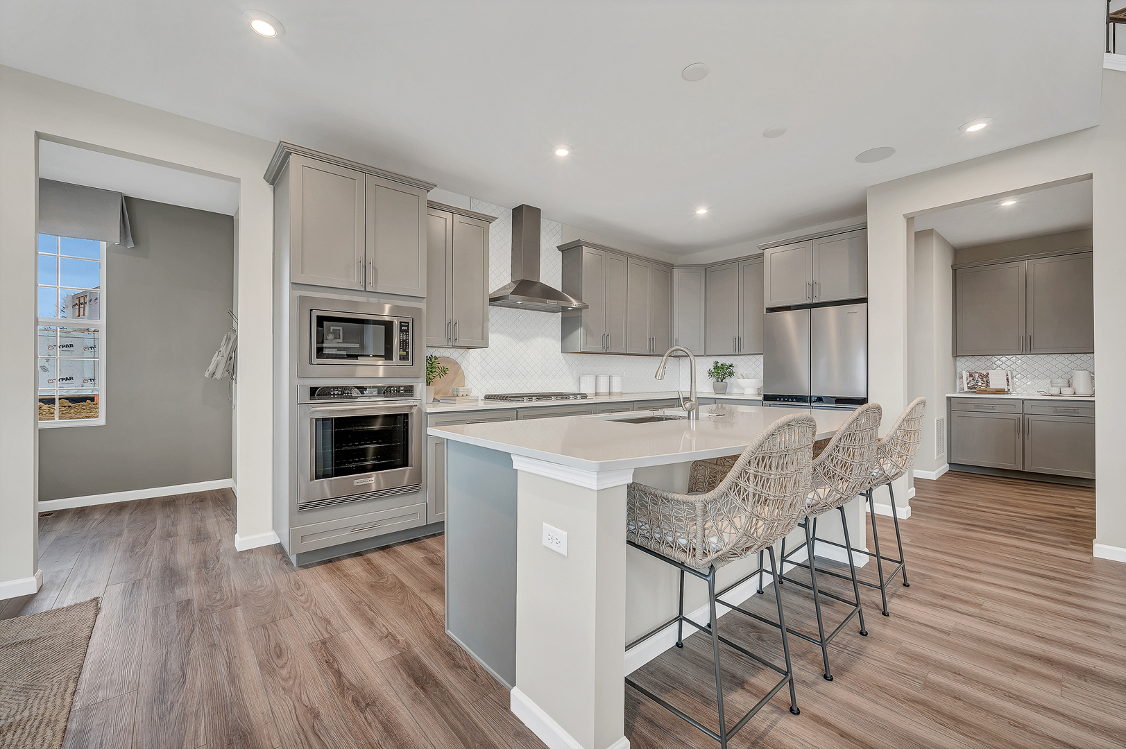 6225 Rivers Edge Drive Lisle IL 60532