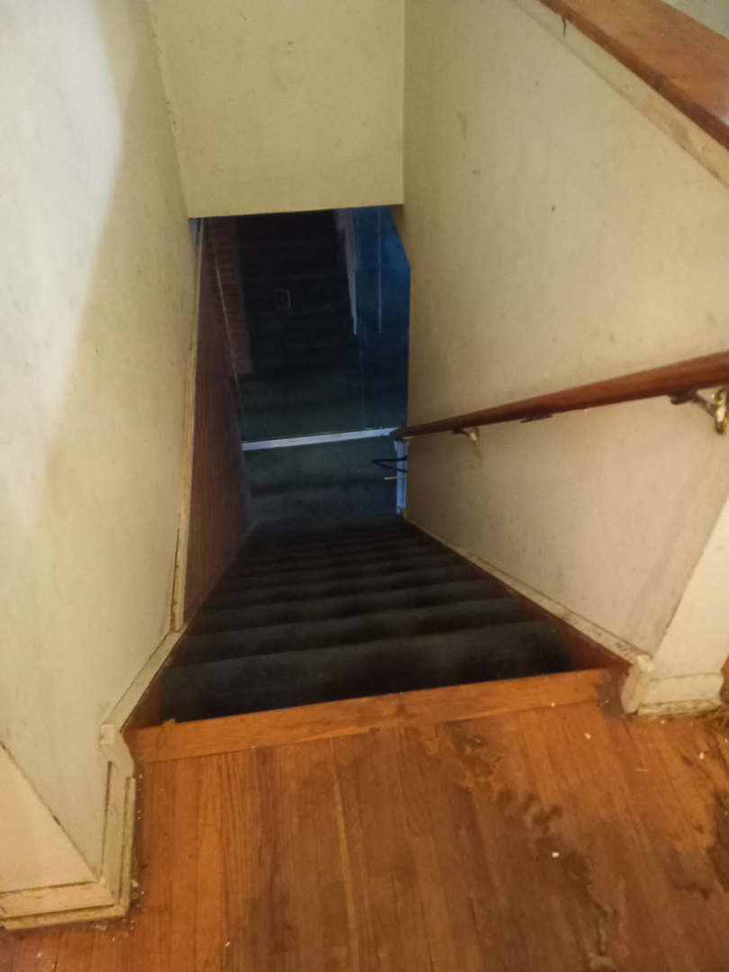 9556 South Colfax Avenue Chicago IL 60617