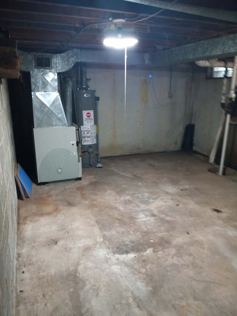 9556 South Colfax Avenue Chicago IL 60617