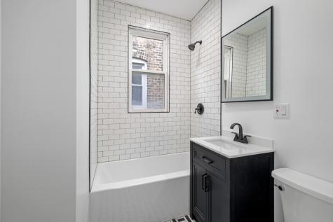 6845 South Saint Lawrence Avenue Chicago IL 60637