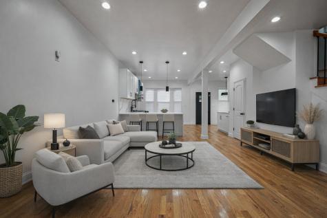 6845 South Saint Lawrence Avenue Chicago IL 60637