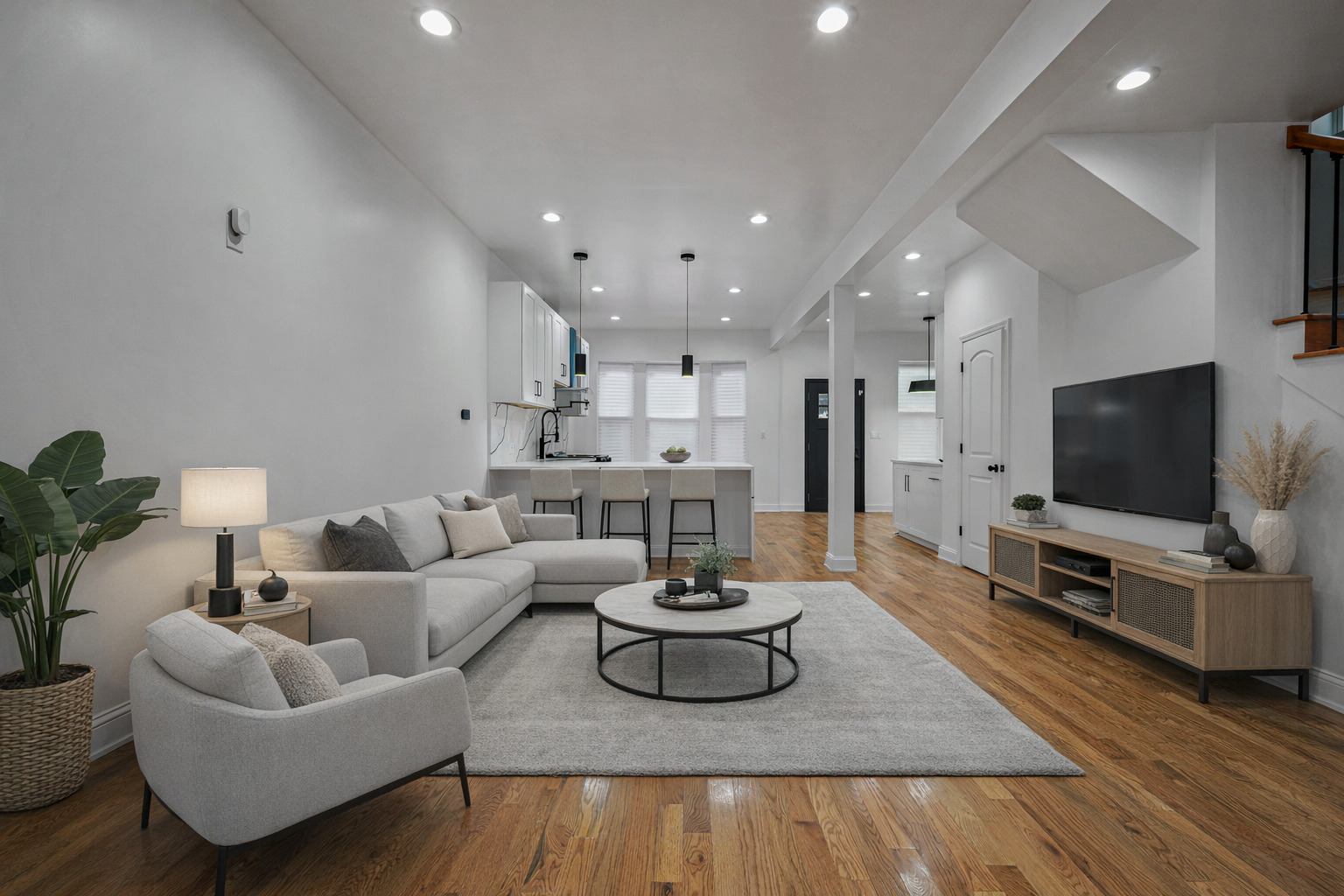 6845 South Saint Lawrence Avenue Chicago IL 60637