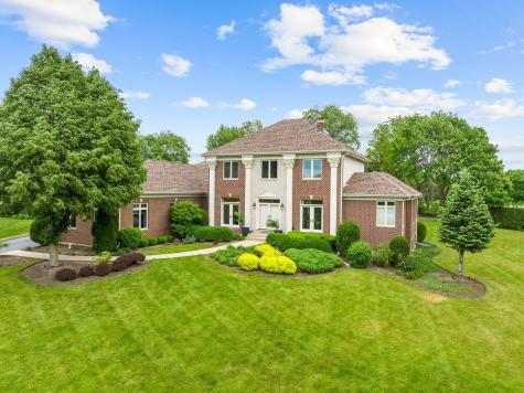10N767 Newport Court Elgin IL 60124