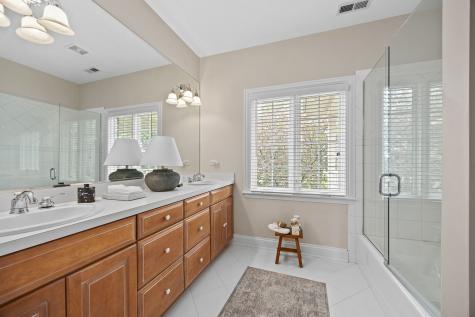 10N767 Newport Court Elgin IL 60124
