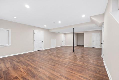 10N767 Newport Court Elgin IL 60124