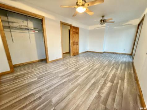274 Oaktree Ave Avenue Salem IL 62881