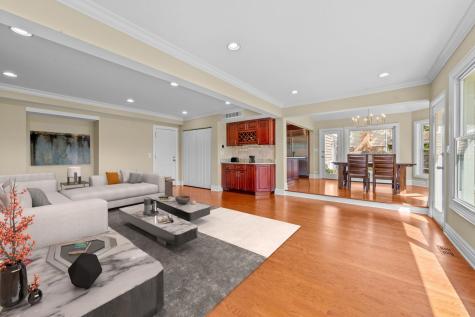 2925 Parkside Drive Highland Park IL 60035