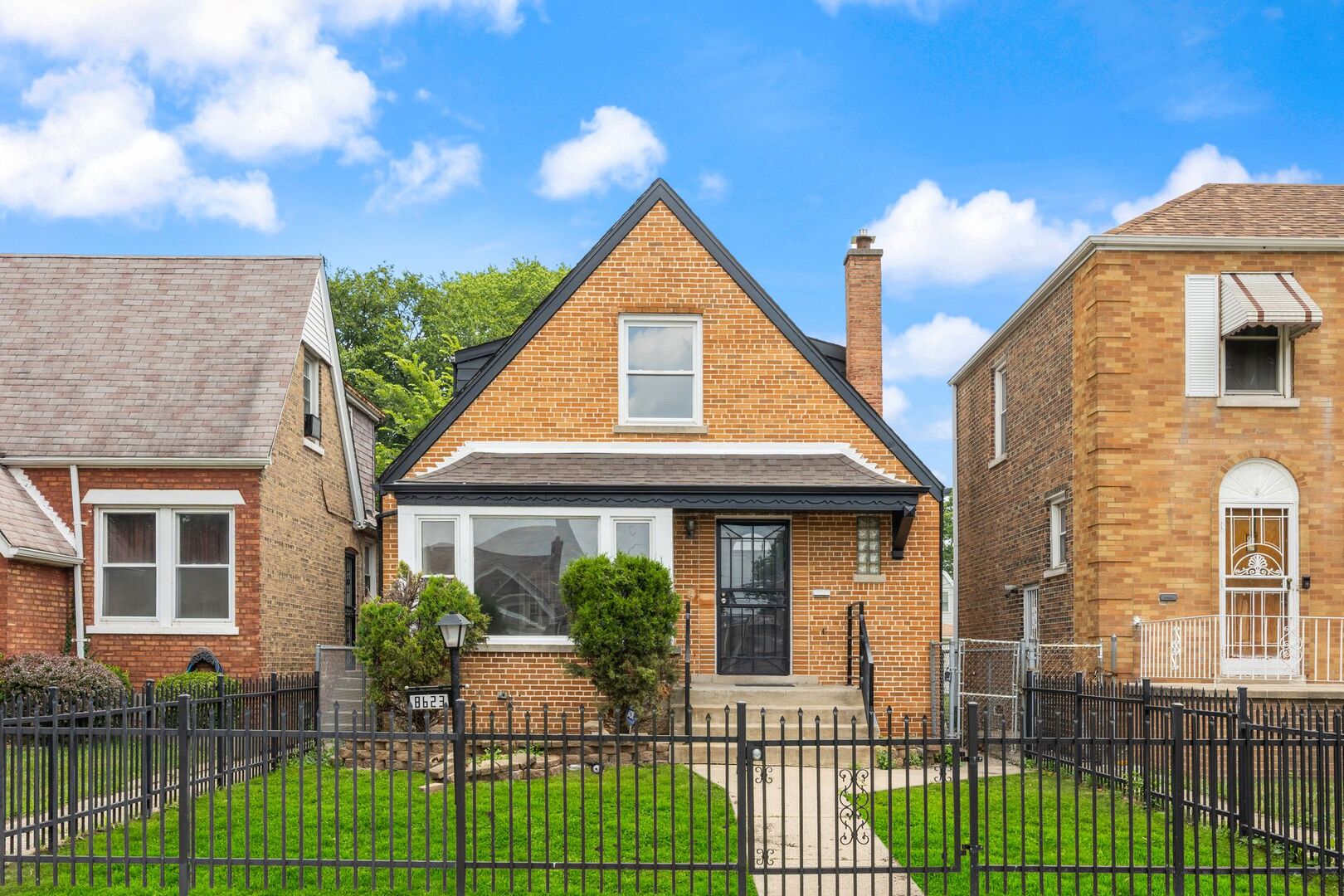 8623 South Prairie Avenue Chicago IL 60619