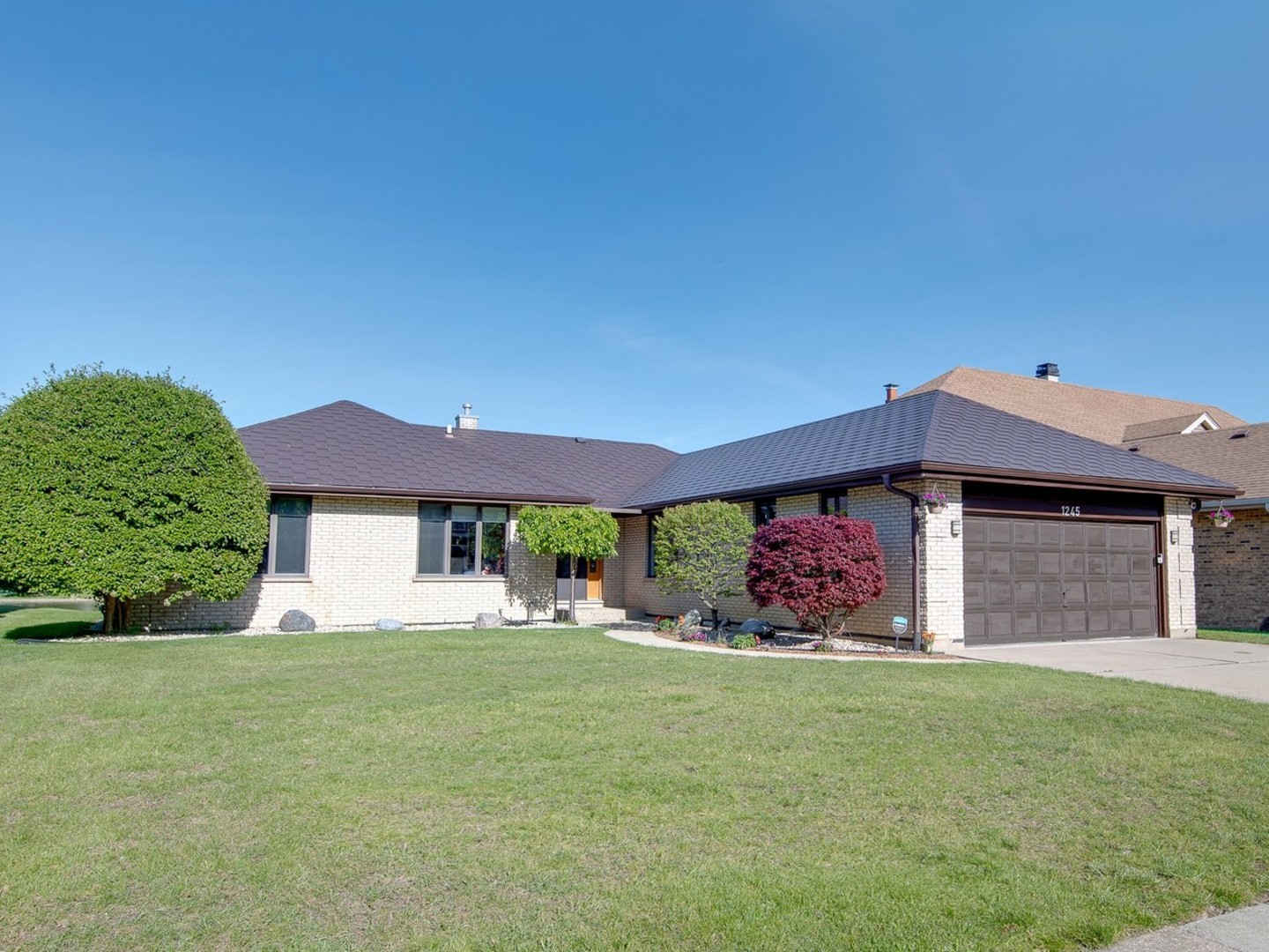 1245 Biscayne Drive Elk Grove Village IL 60007