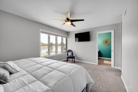 1245 Biscayne Drive Elk Grove Village IL 60007