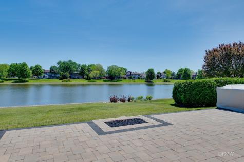 1245 Biscayne Drive Elk Grove Village IL 60007