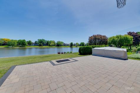 1245 Biscayne Drive Elk Grove Village IL 60007