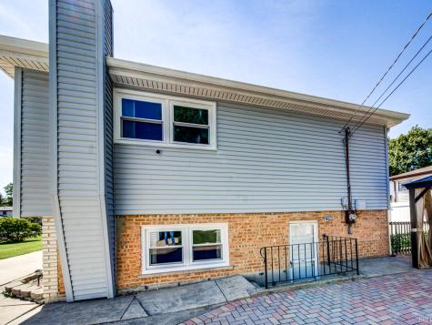 11735 South Leamington Avenue Alsip IL 60803