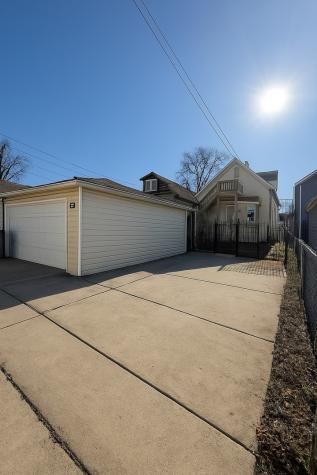 5322 West 23rd Street Cicero IL 60804