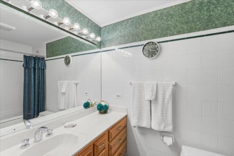 520 West Merri Oaks Road Barrington Hills IL 60010